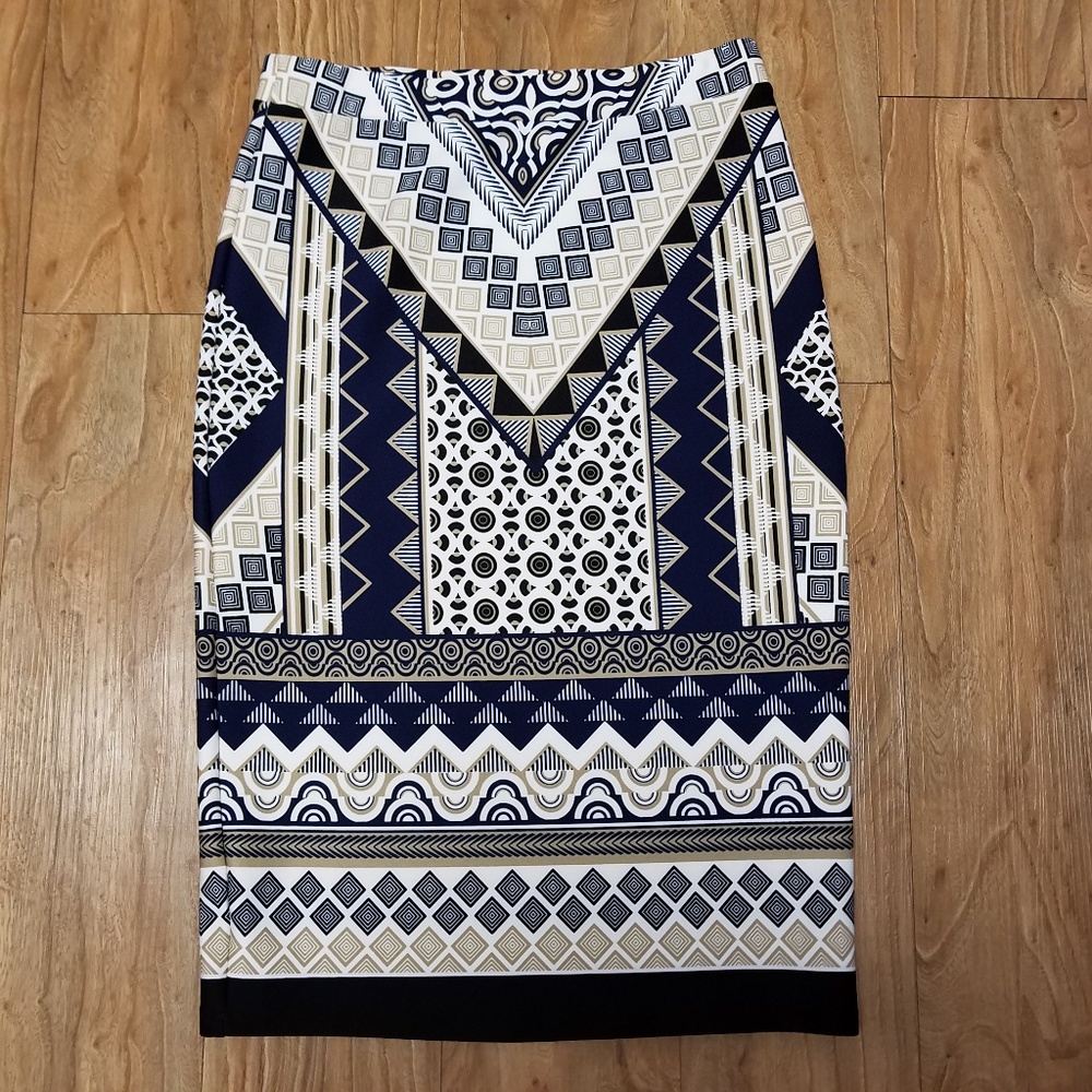 Melissa Paige Pull-On Scuba Pencil Skirt, Size XS
